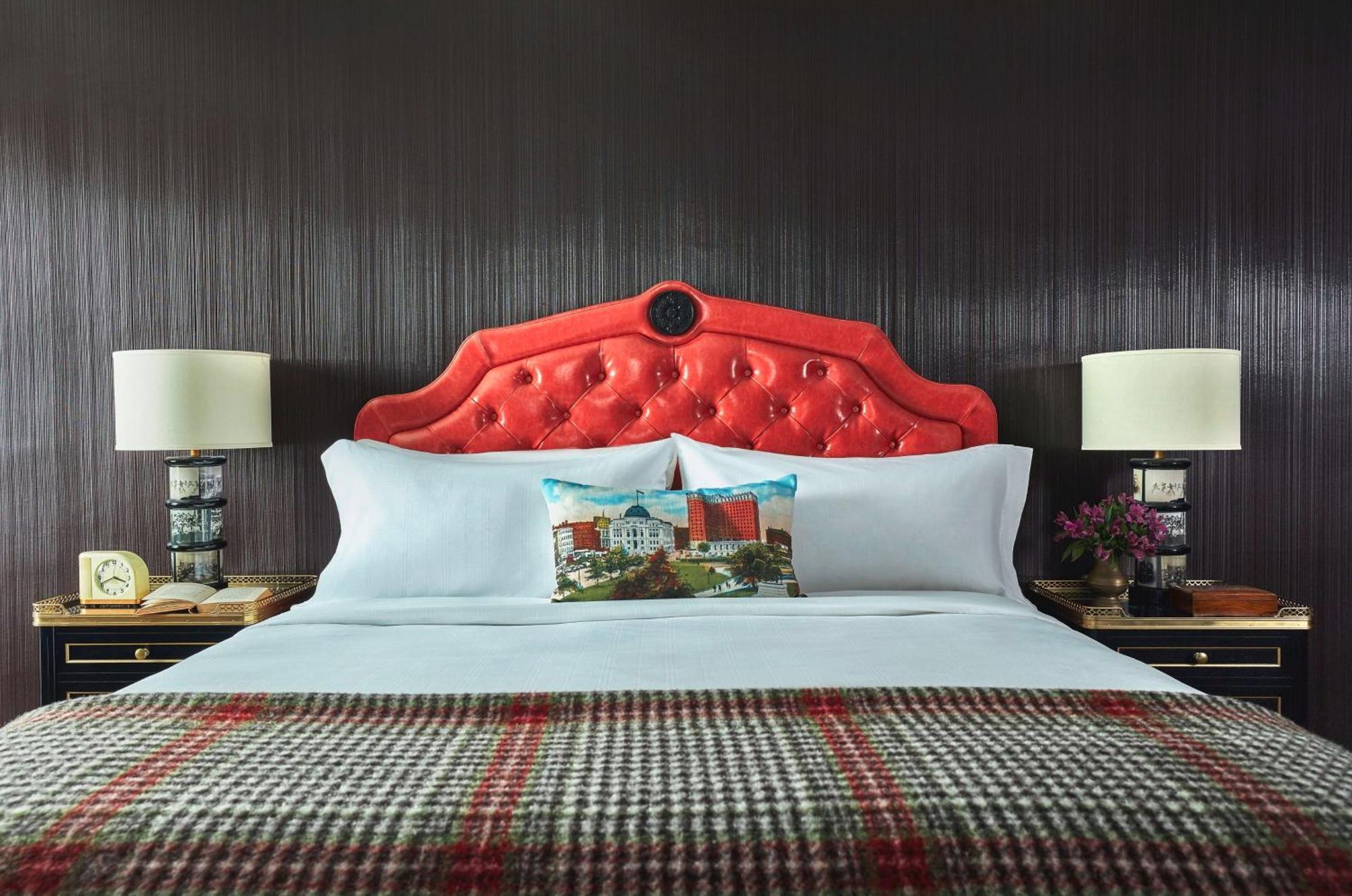 แกรดูเอต โพรวิเดนซ์ Hotel ภายนอก รูปภาพ