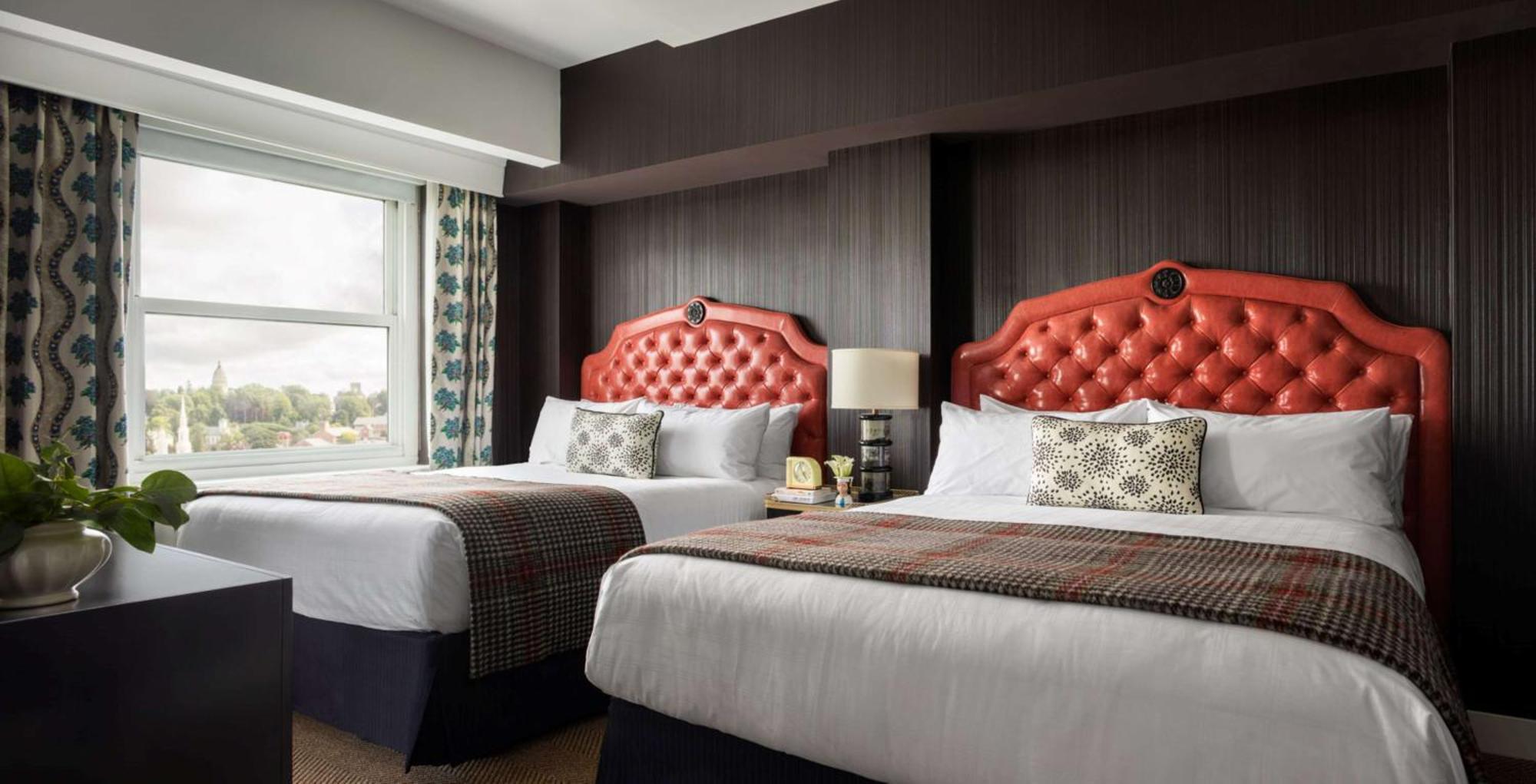 แกรดูเอต โพรวิเดนซ์ Hotel ภายนอก รูปภาพ